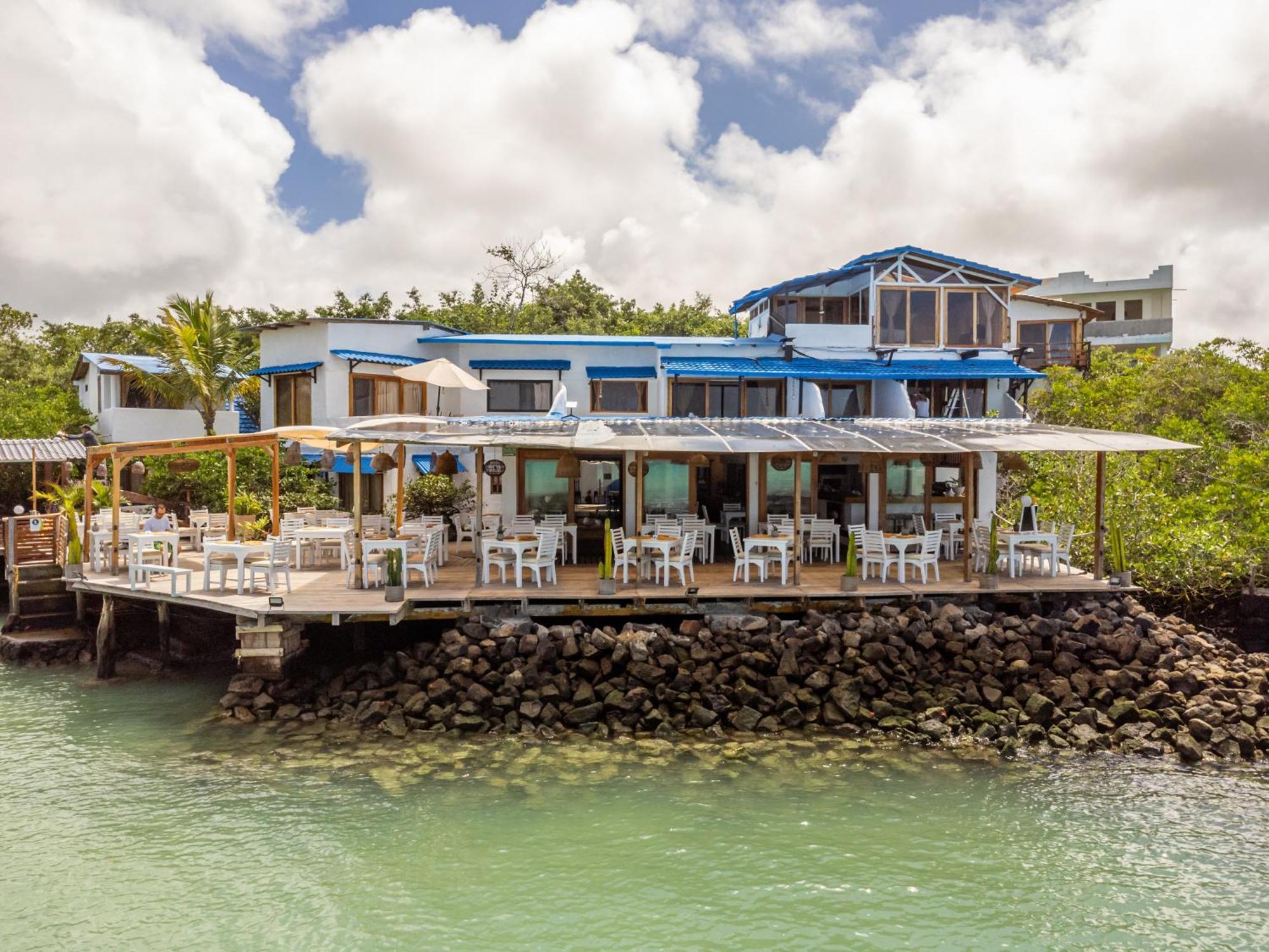 Blu Galapagos Sustainable Waterfront Lodge 阿约拉港 外观 照片